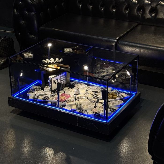 Журнальный столик премиум классв