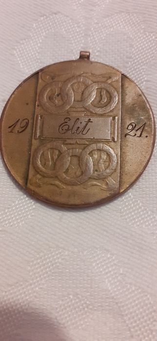 Medalie veche sport.