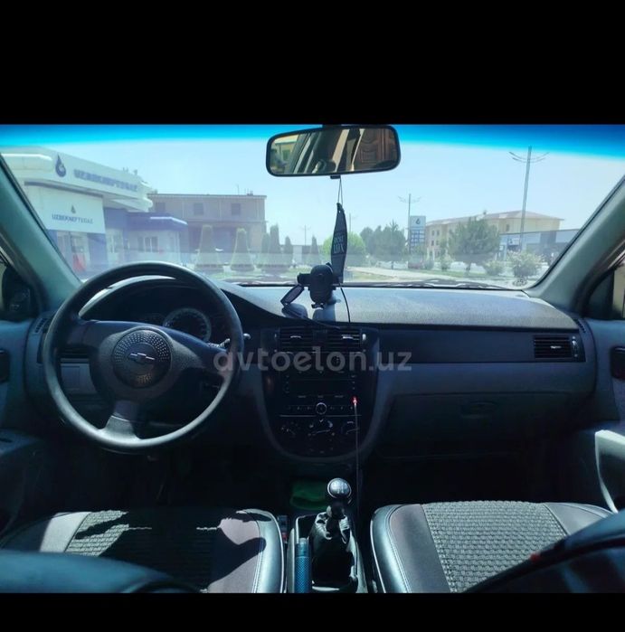 Lacetti 1.8 2011
