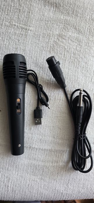 Boxa Karaoke cu microfon