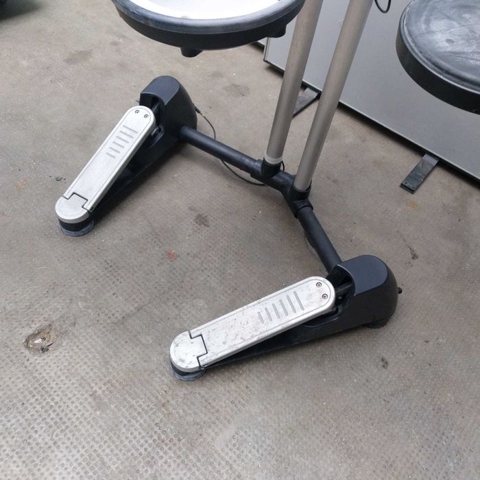 НАЙ ДОБРАТА ОФЕРТА Електронни барабани Roland HD-1