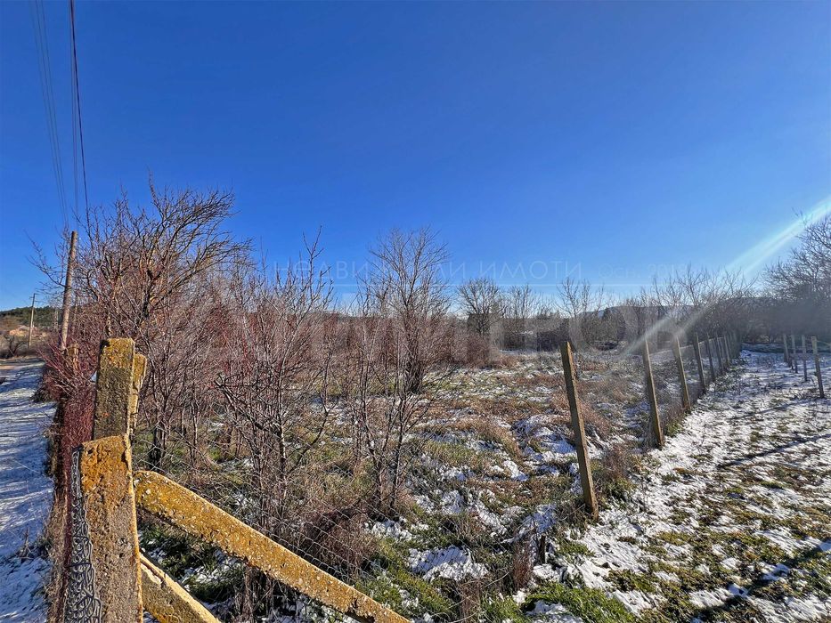 Продава се Парцел в с. Зайчино ореше, Област Шумен - 673 кв.м за 10 €/кв.м - Снимка #3