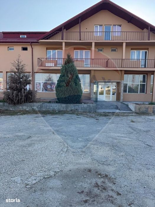 Spațiu comercial/Hotel la ieșire din Craiova