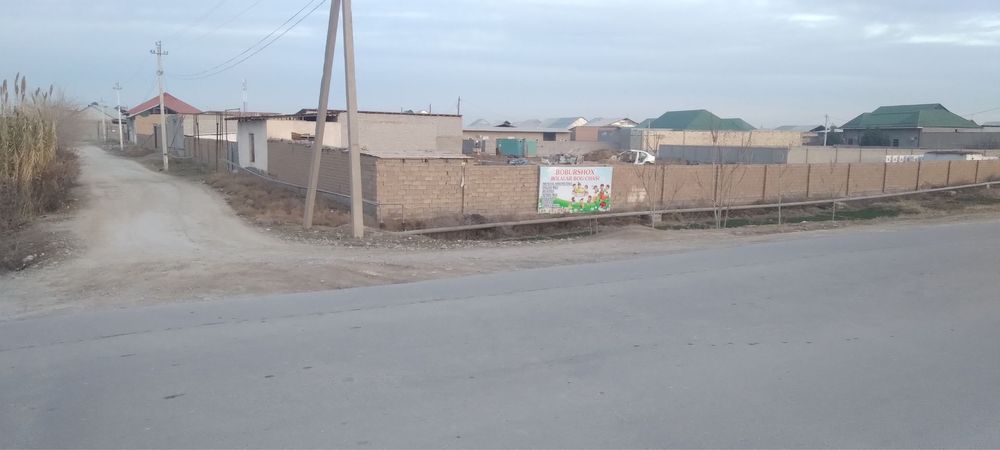 Продаётся земля 36 соток  Центр Карши, махалля Узумзор