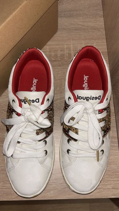 Adidasi Desigual Noi originali