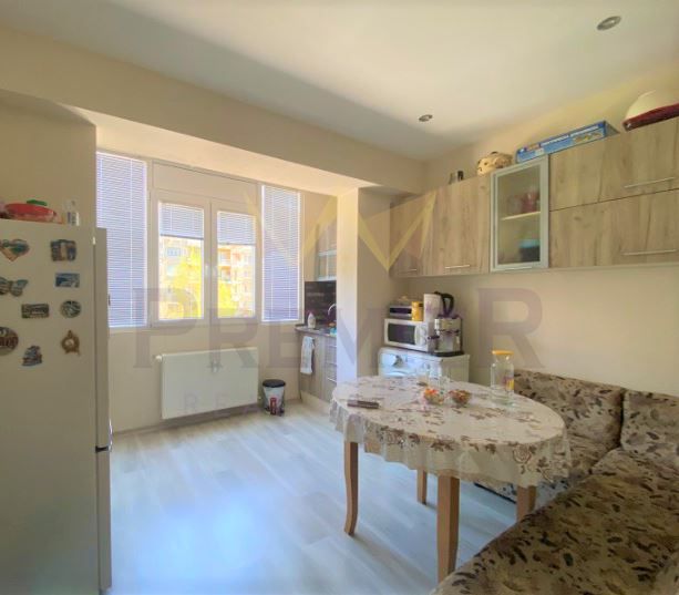 Продава се Двустаен апартамент в Перник, Изток - 66 кв.м за 1364 €/кв.м - Снимка #3