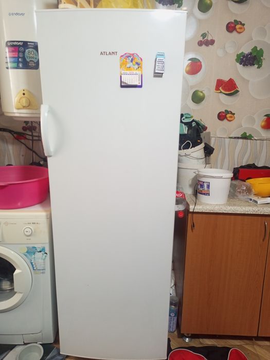 Морозильник 243 литра