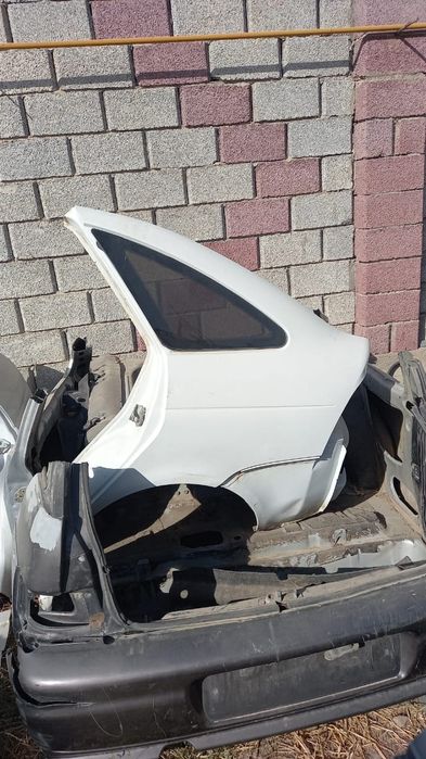 Приорага арткы крыло бар