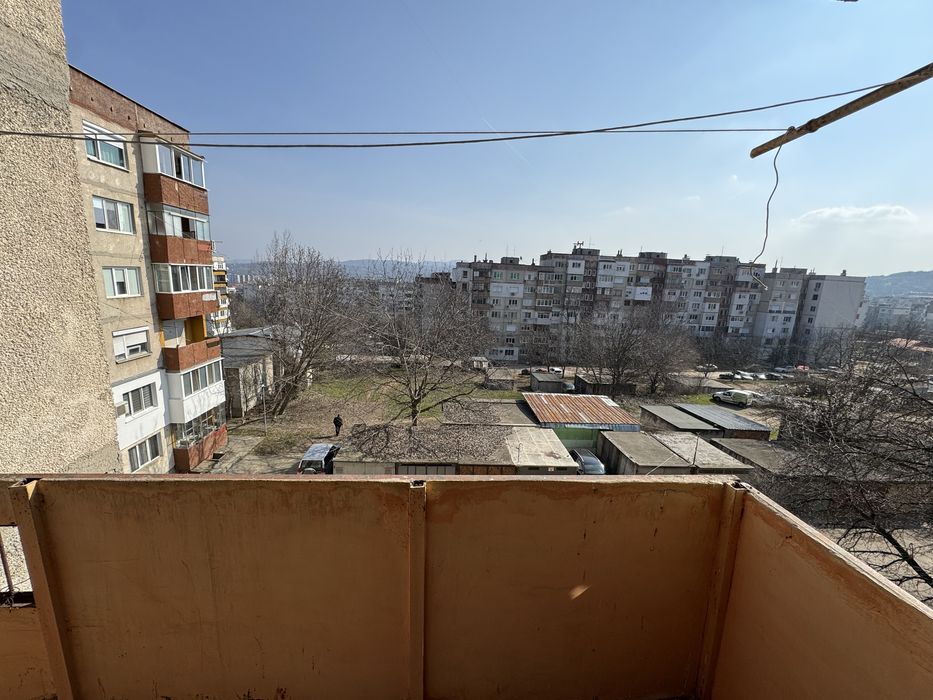 Дава се под наем Двустаен апартамент в Ловеч, Младост - 60 кв.м за 66820.71 € - Снимка #6