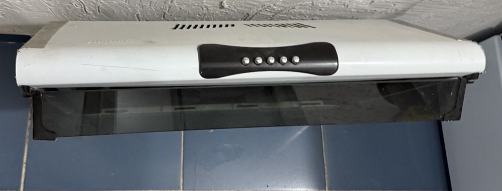 Продам вытяжка б/у