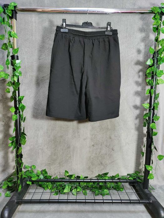 Pantaloni scurti Nike marimea S