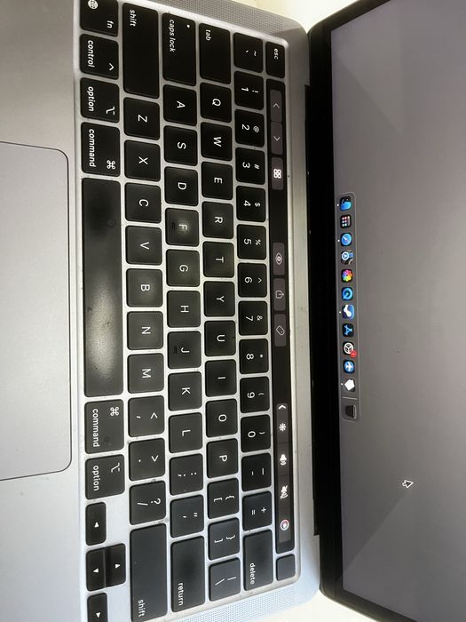 Продам Macbook Pro M1