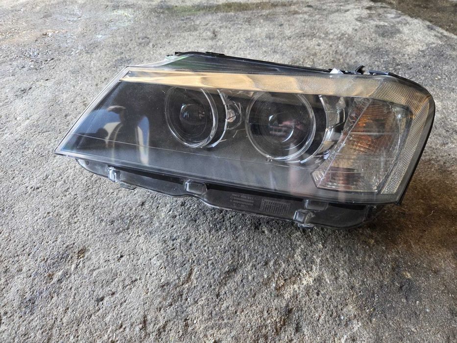 Far stanga dreapta complete xenon BMW X3 F25