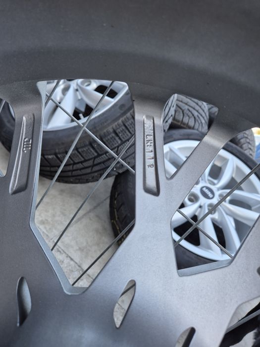 Джанти Borbet 21 цола , 5х112 , 8.5j , et45 , 255/35/21 Mercedes  Audi