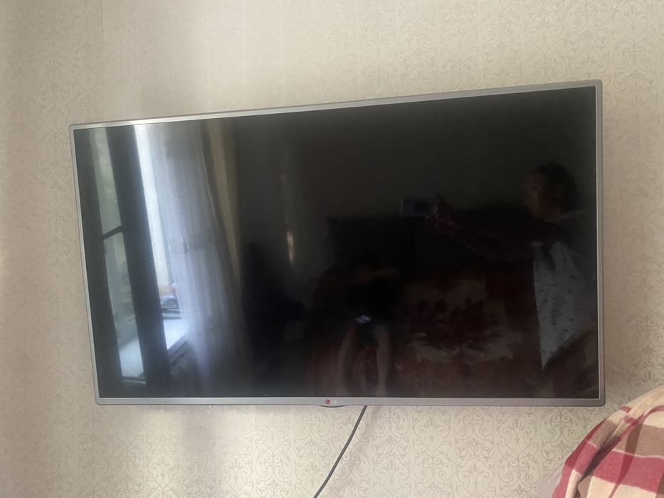 Продается телевизор LG