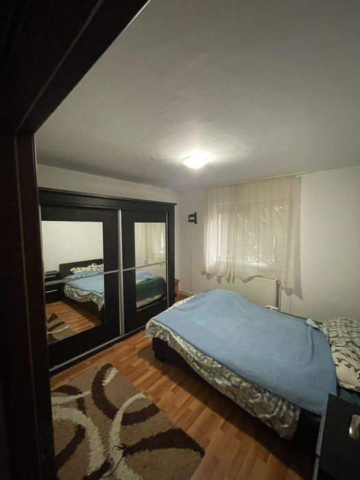 Apartament de închiriat