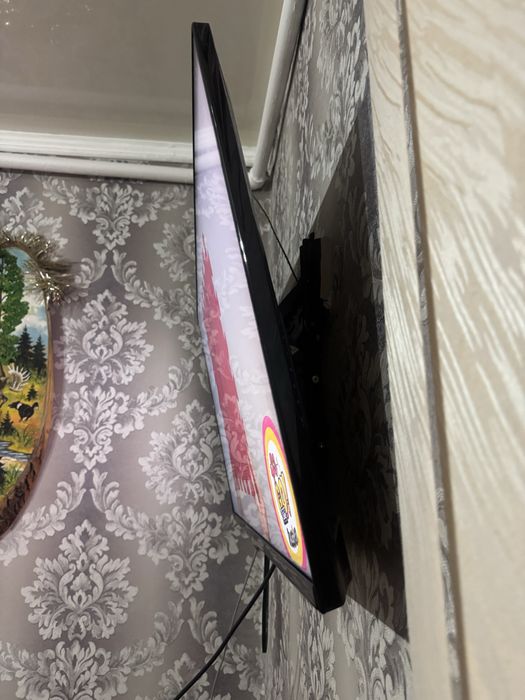 LG телевизор продам