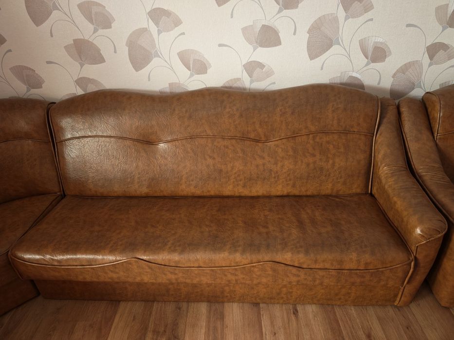 Cabapea extensibila cu doua fotolii
