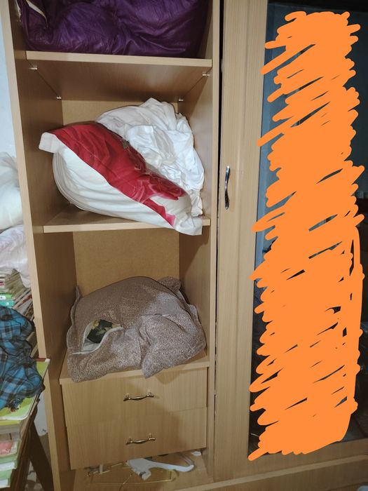 Шкаф купе с зеркалом