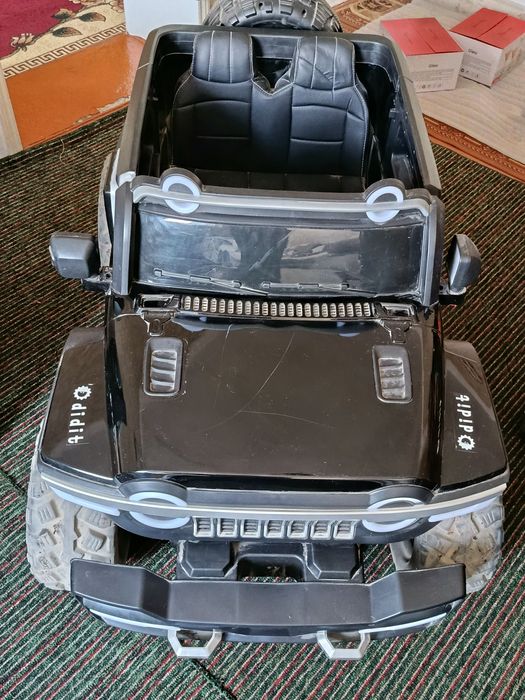 Bolalar elektromobili