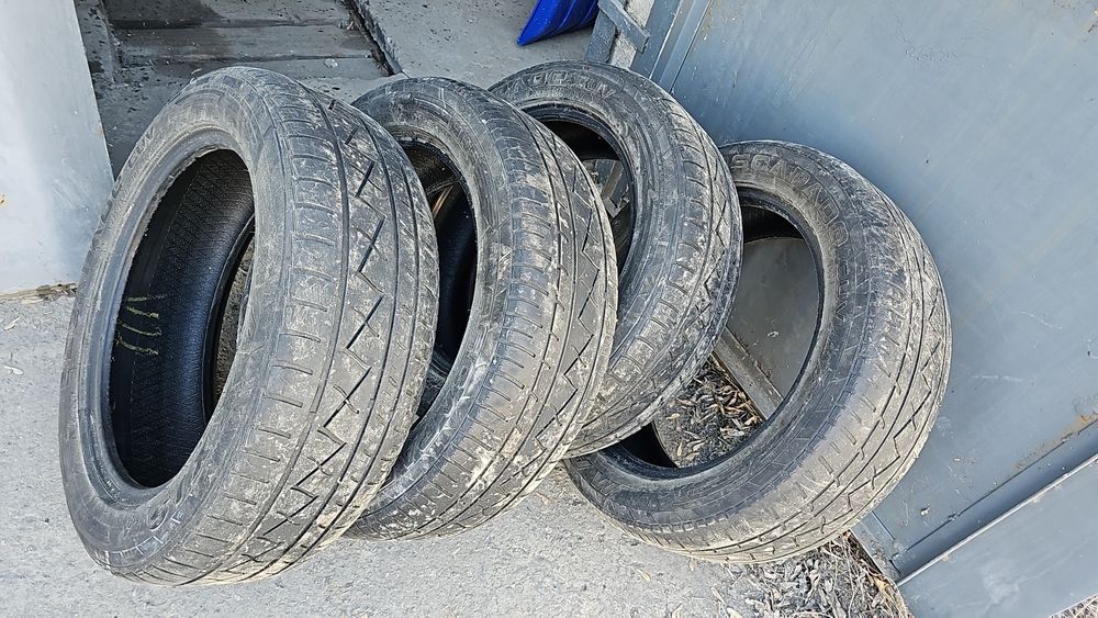 Продам шины летние.