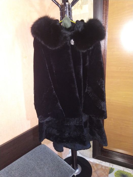 Продам шубу цигейка натуральная.