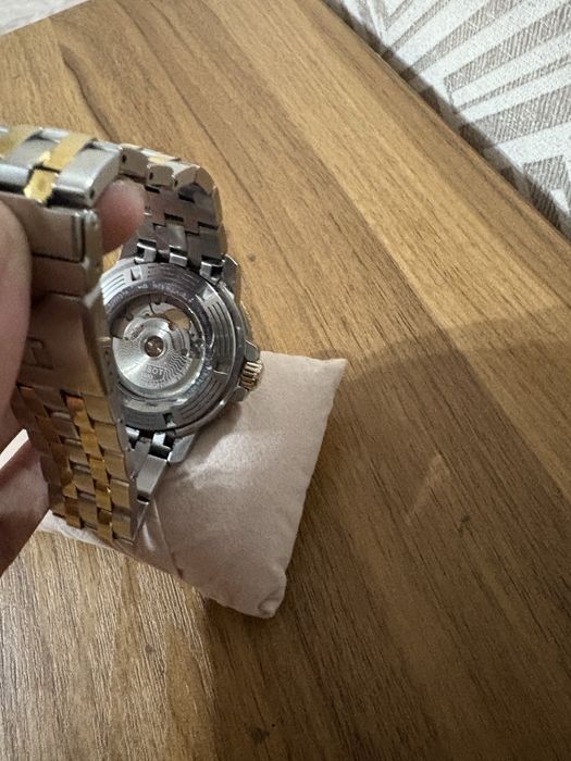 Erkaklar soati sotiladi