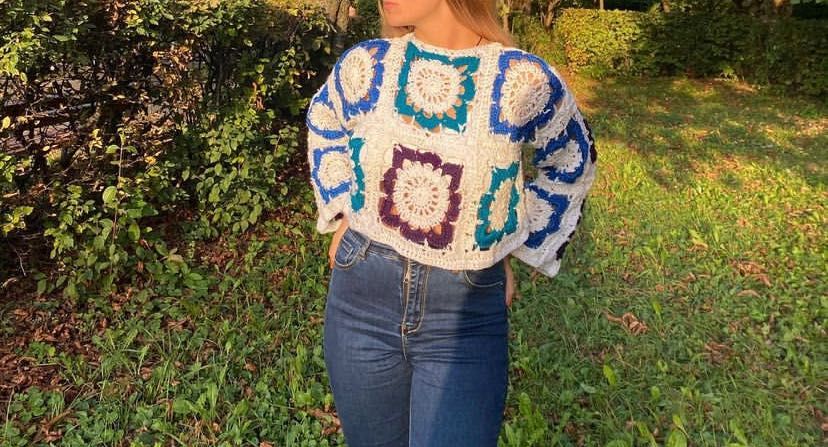 Bluza crosetata manual