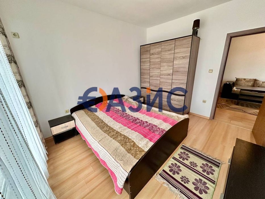 Продава се Тристаен апартамент в к.к. Слънчев бряг - 67 кв.м за 525 €/кв.м - Снимка #6