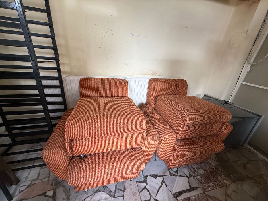 Използвана холова гарнитура в отлично състояние