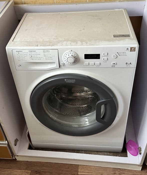 Стиральная машина Аристон хотпоинт