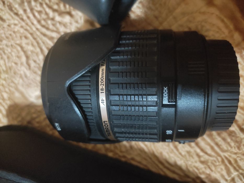 Зеркальный Кэнон 60d