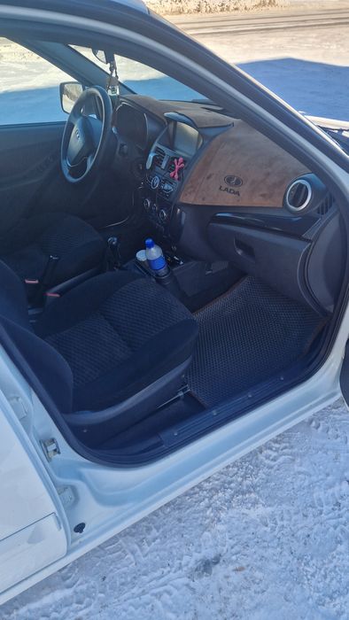 Продаю а/м  калина 2