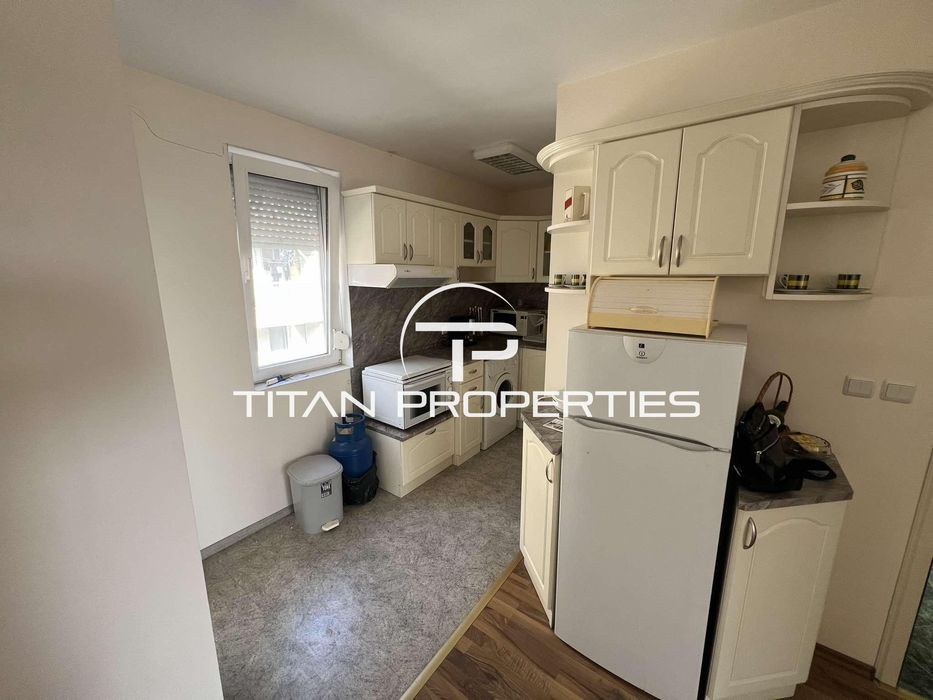 Дава се под наем Тристаен апартамент в Варна, Бриз - 83 кв.м за 600 € - Снимка #3