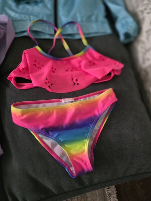 Купальники на девочку