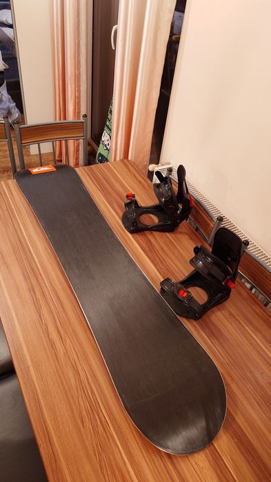 Placa Snowboard Quicksilver 140 cu legaturi S/M