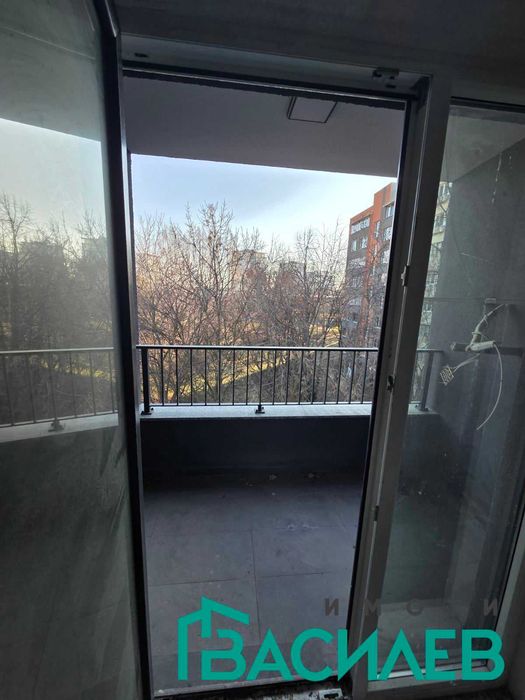 Продава се Тристаен апартамент в София, Център - 76 кв.м за 1423 €/кв.м - Снимка #11