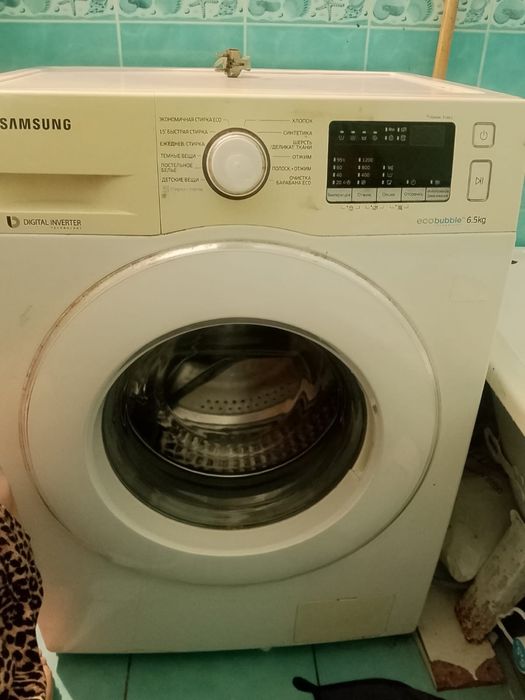Продам стиральную машинку