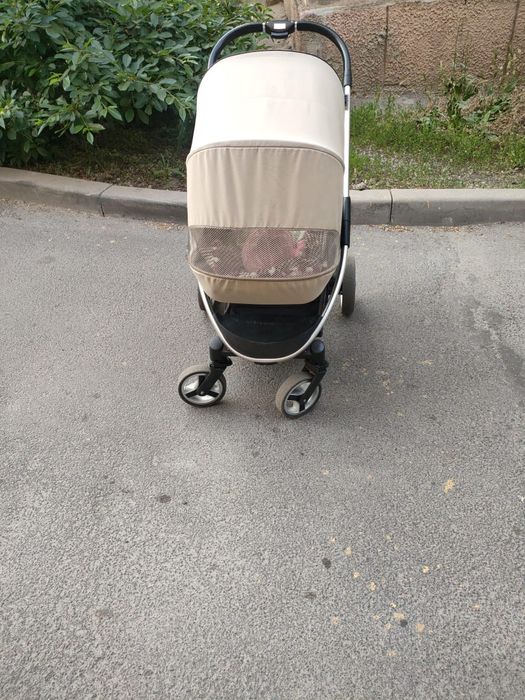 Детская коляска брендовая