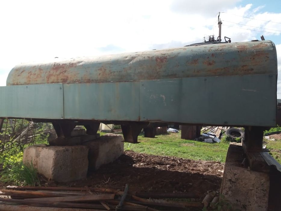 Продам ёмкость от машины ЗИЛ 6,5 куб.