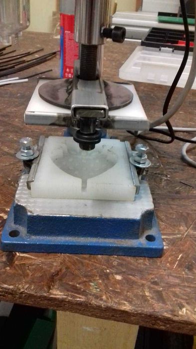 Debitare, strunjire,frezare, prelucrari CNC mase plastice