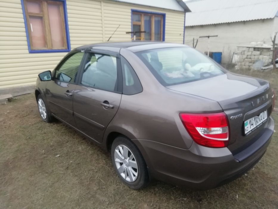 Продам обмен не интересует Lada granta