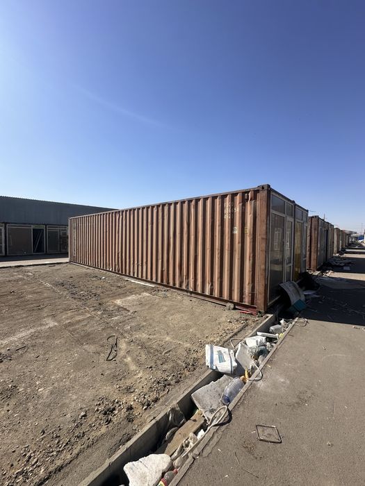 Прода контернер два штук