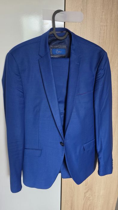 НАМАЛЕНИЕ Мьжки костюм Carducci - размер 52 (slim fit)