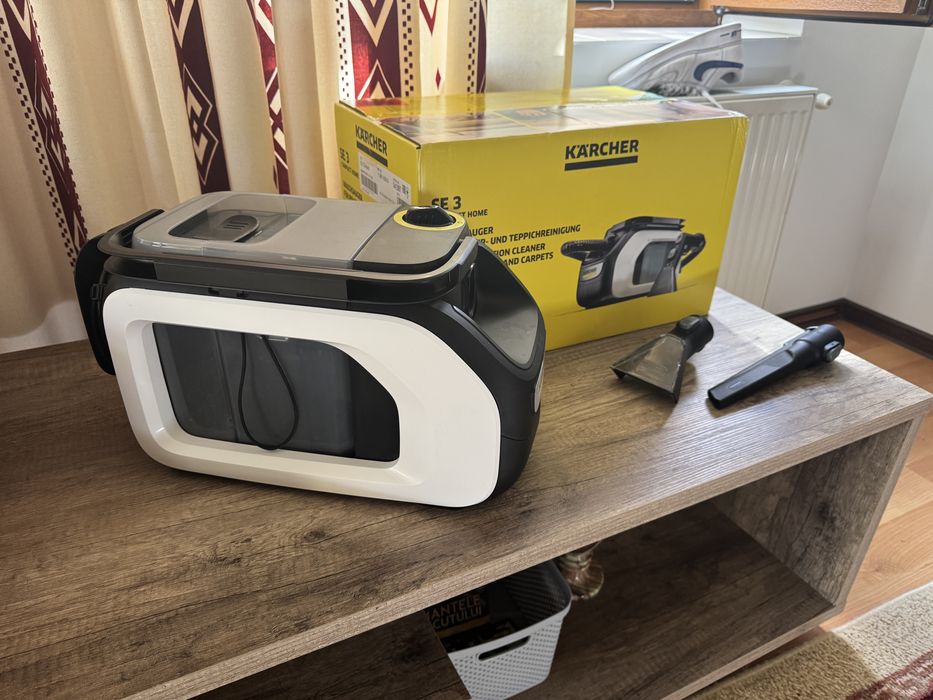 Aspirator cu spalare Karcher