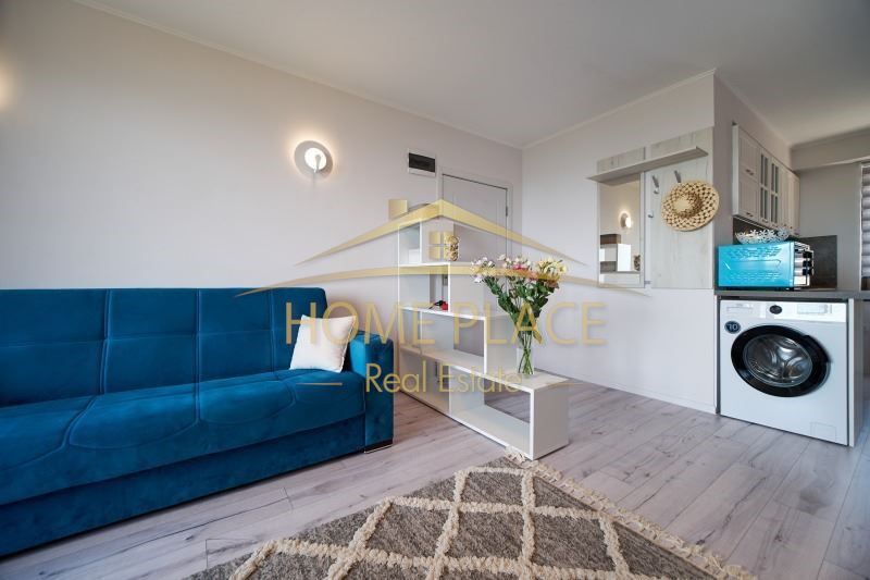 Дава се под наем Двустаен апартамент в Варна, Чайка - 60 кв.м за 459 € - Снимка #1