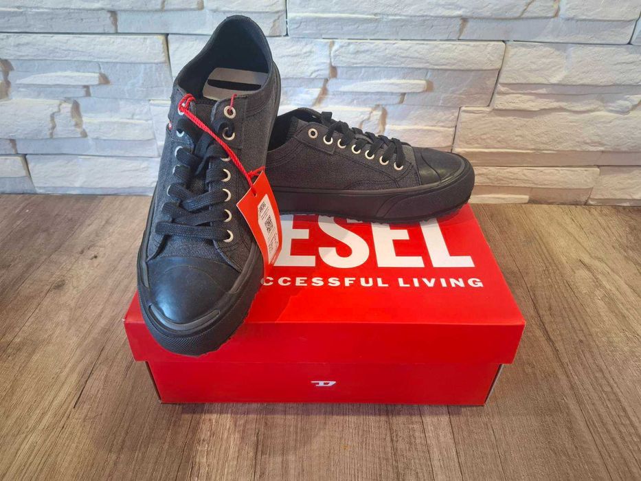 Обувки DIesel 44 номер