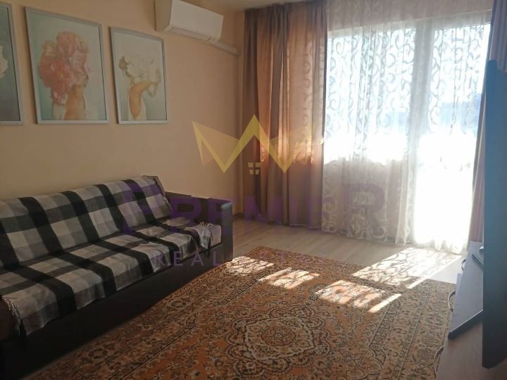 Дава се под наем Многостаен апартамент в Варна, Чайка - 86 кв.м за 612 € - Снимка #2