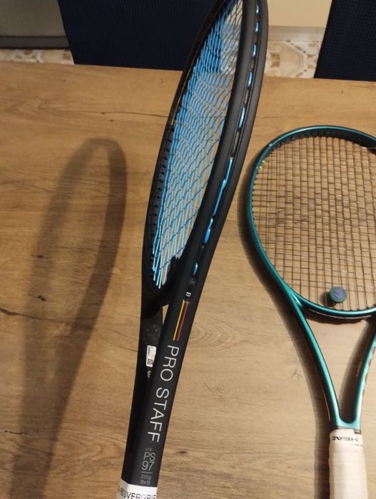 vând rachete Wilson RF Pro 01/ Prostaff/ Blade