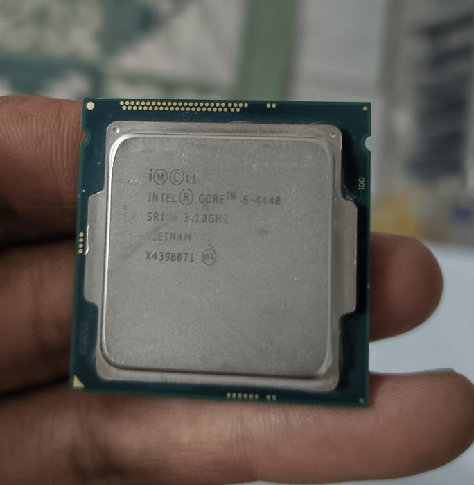 Монитор и процессор